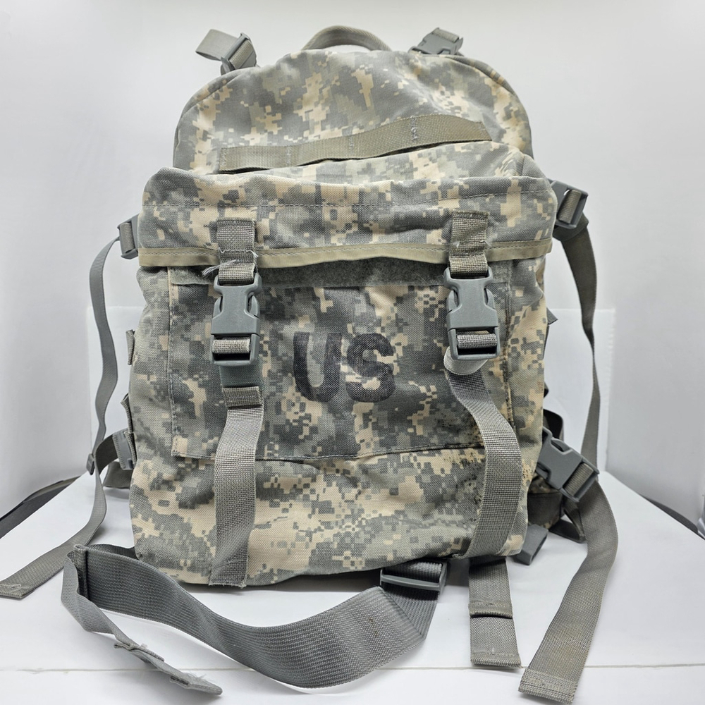 Genuine U.S. Army MOLLE II 3-Day Assault Pack 8465-01-524-5250 Backpack